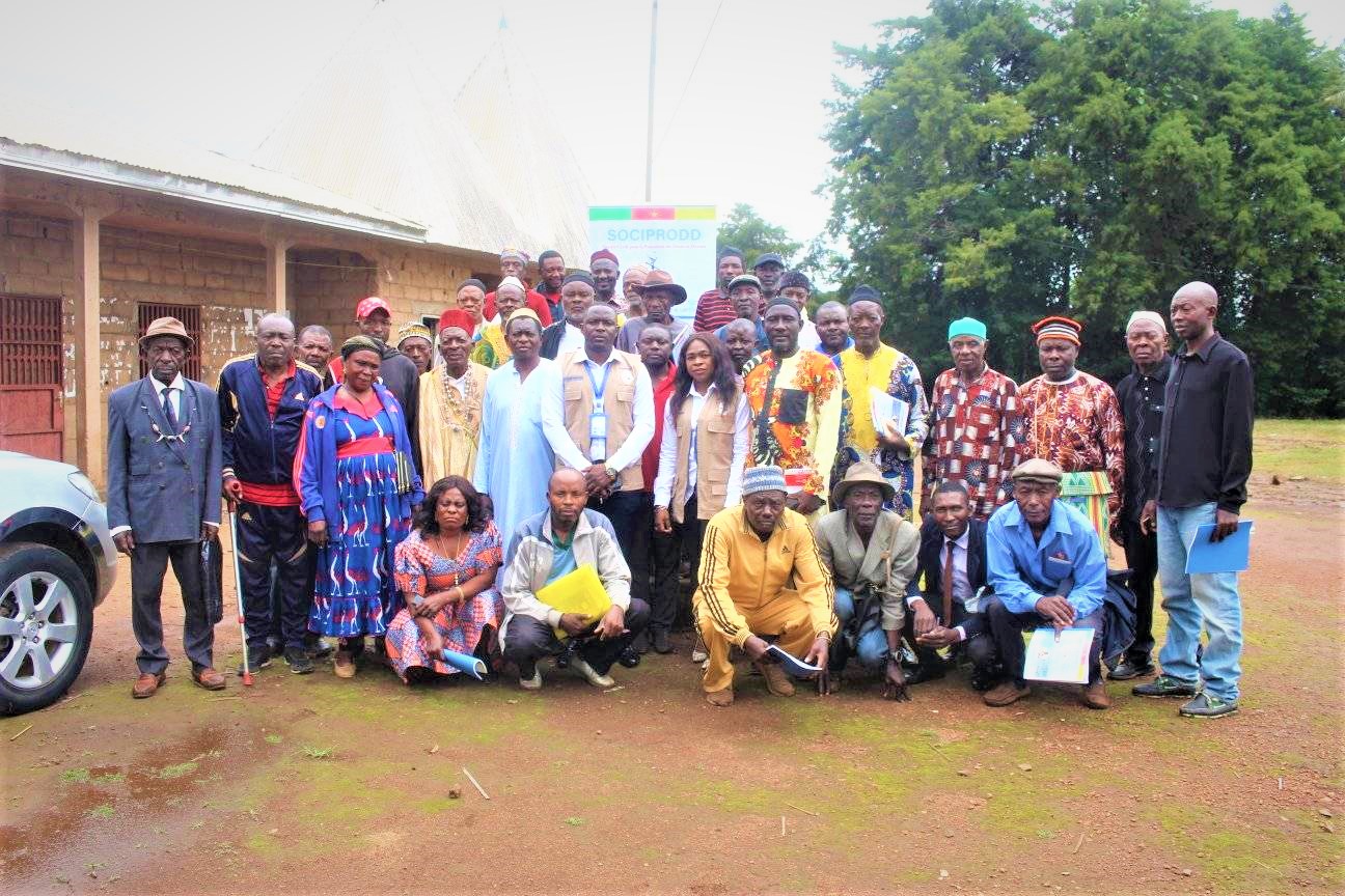Renforcement des capacités des chefs traditionnels du groupement Bati sur le Droit